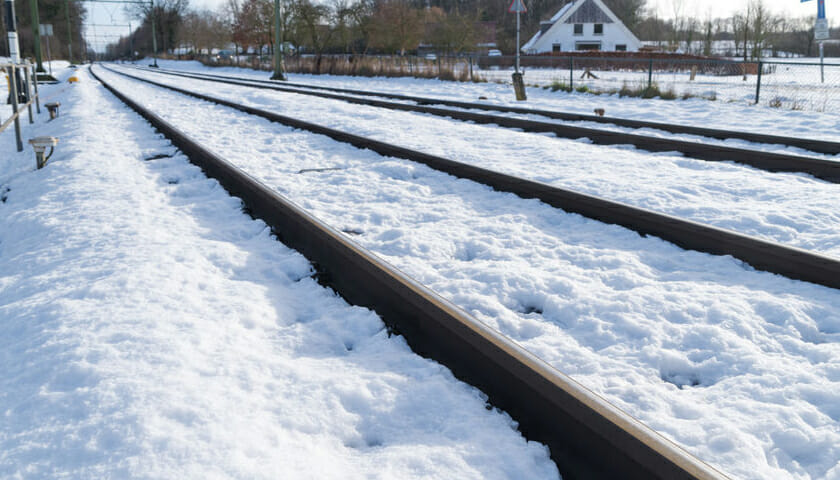 snow and communication