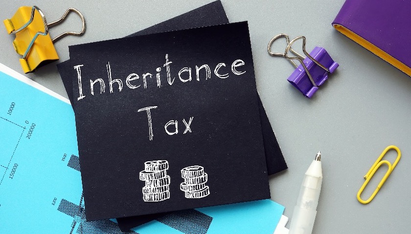 Lifetime gifts and Inheritance Tax: how to notify HMRC