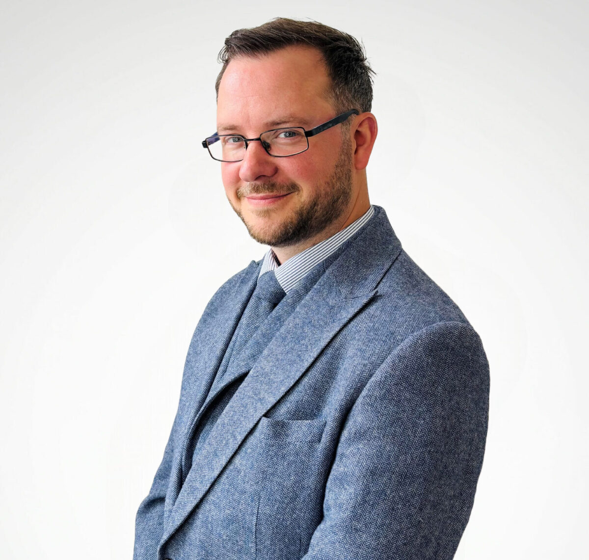 Miles Girdlestone leads THP's Grant Audit team. A photograph of Miles Girdlestone, a specialist in grant audits.